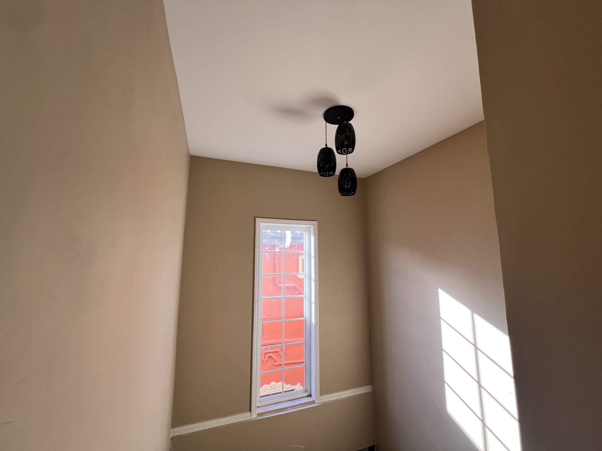 Dinsley Townhouse For Sale