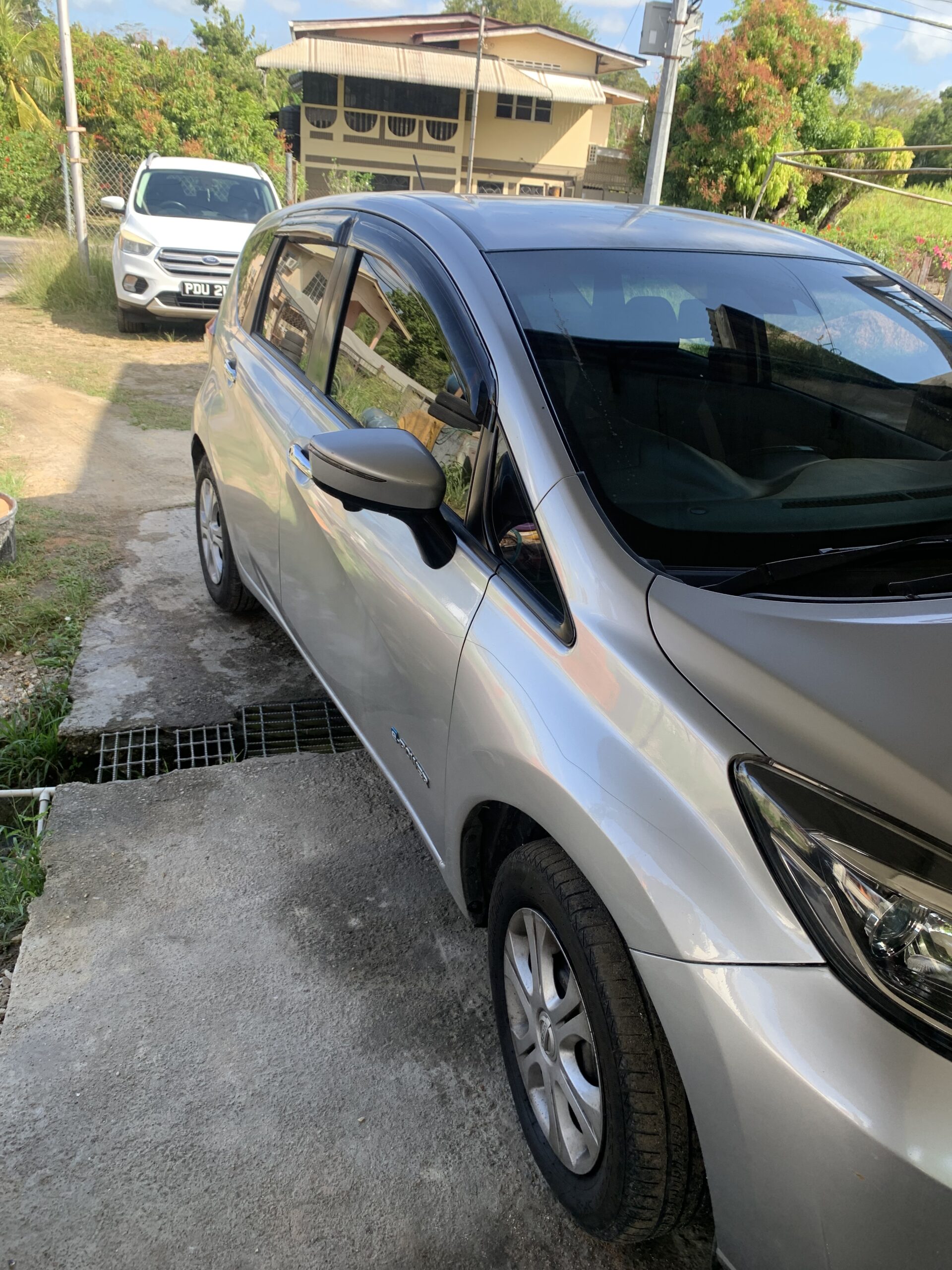 Nissan note for sale